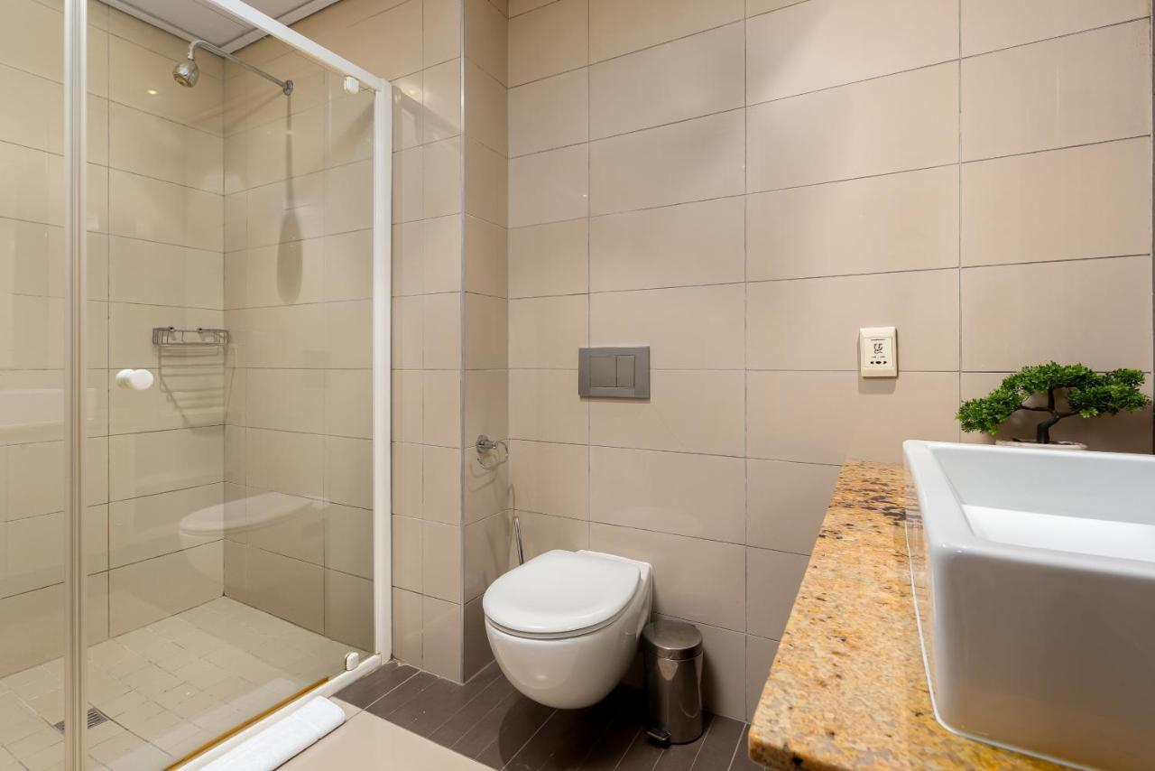 Apartment Cape Royale Cape Town
